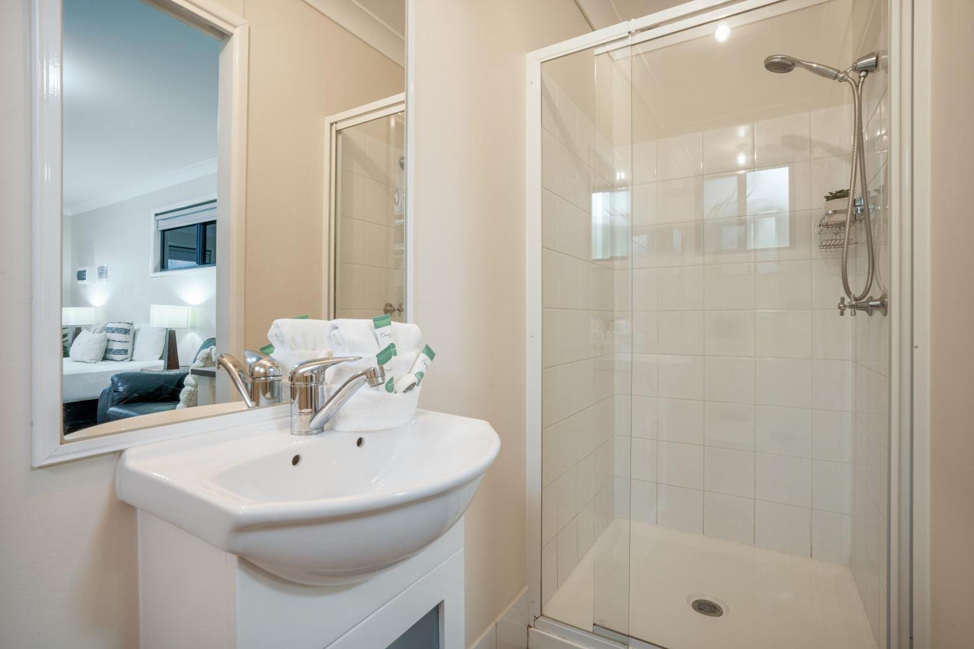 Tasman Holiday Parks - Torquay Palms Hervey Bay Zimmer foto
